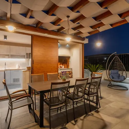 Casa vacanze Awesome In With House Sea View Plano