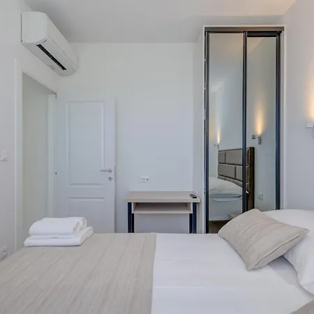 Casa vacanze Awesome In With House Sea View
